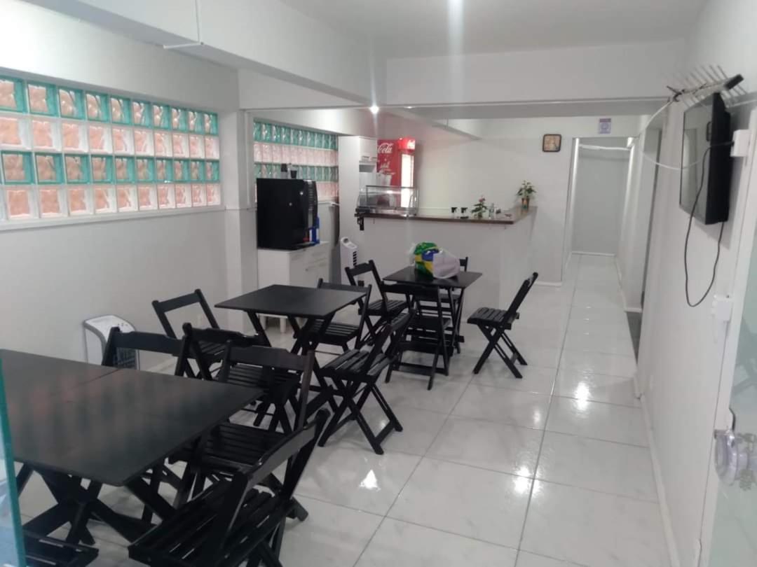 Pousada Cafe Com Margarida 150 Metros Do Mar Rua Do Calcadao Da Central Balneário Camboriú エクステリア 写真